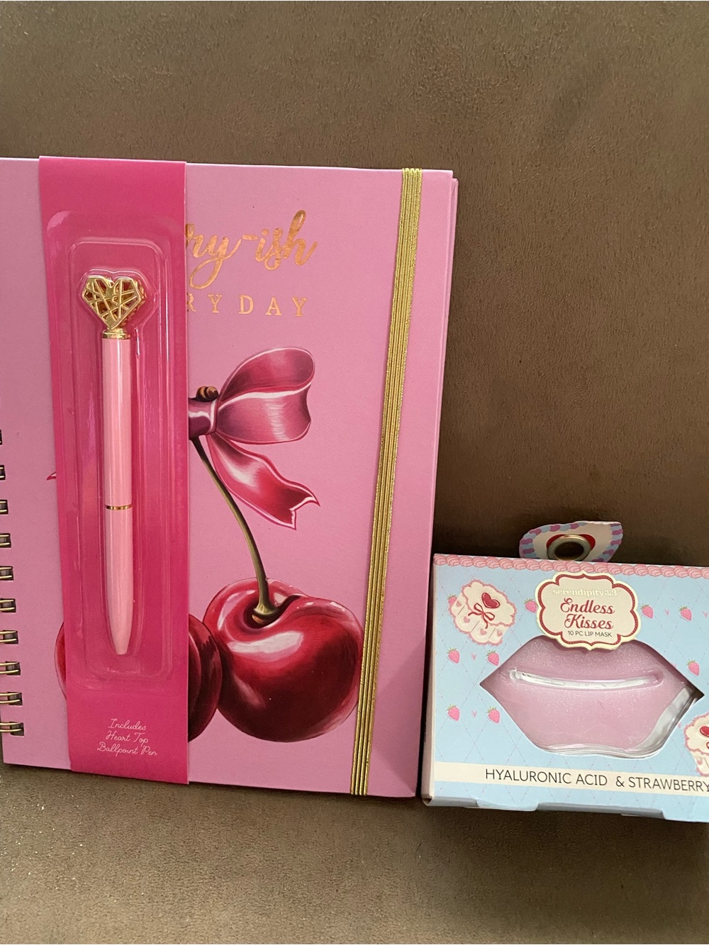 Hyaluronic Acid & Strawberry Lip Mask — Pink Hydrating Lip Treatment